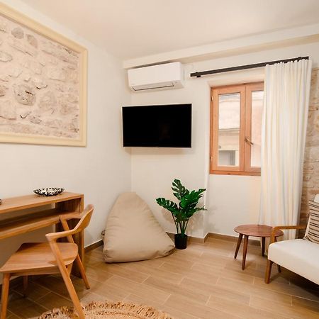 Studio Costele Luxurious Apt In The Heart Of Corfu Corfu  ภายนอก รูปภาพ