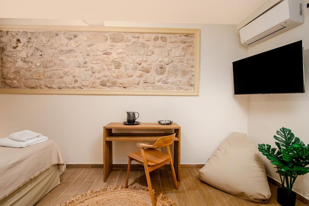 Studio Costele Luxurious Apt In The Heart Of Corfu Corfu  ภายนอก รูปภาพ